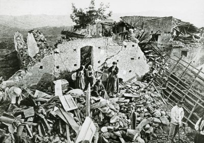 Survivors in the Rubble in Ferruzzano, Earthquake in Calabria by Unbekannt Unbekannt
