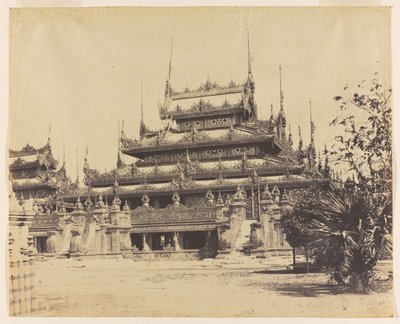 Amerapoora. Maha-Too-Lo-Bounghian Kyoung, 1855 by Linnaeus Tripe