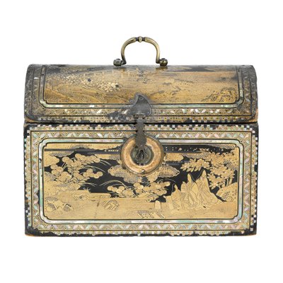 Domed export casket, Edo period, mid-17th century by Luis Morocaua or Murakawa