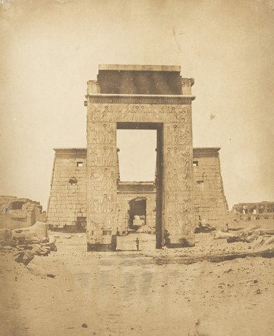 Propylone du Temple de Khons, à Karnac, Thèbes by Maxime Du Camp
