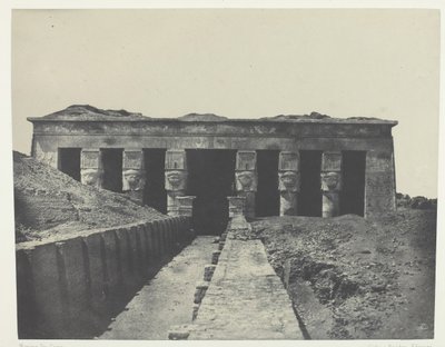 Vue Générale, Grand Temple de Dendérah Teutyres, Haute-Egypte by Maxime Du Camp