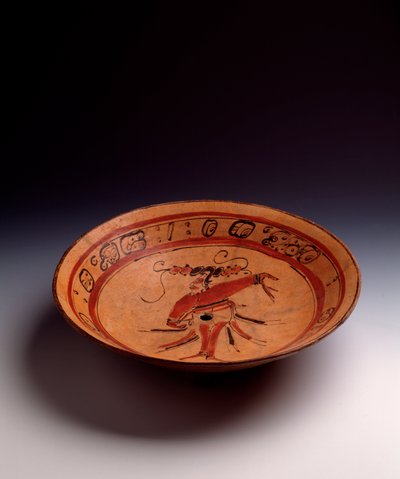 Tripod vase in painted clay by Mayan Mayan