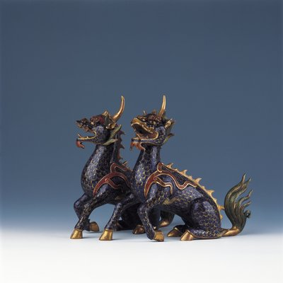 A Pair of Seated Qilin by Ming Dynasty   Wanli Period Chinese School