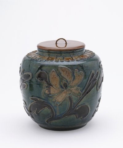 Polychrome jar with lacquer lid by Ming Dynasty Chinese School