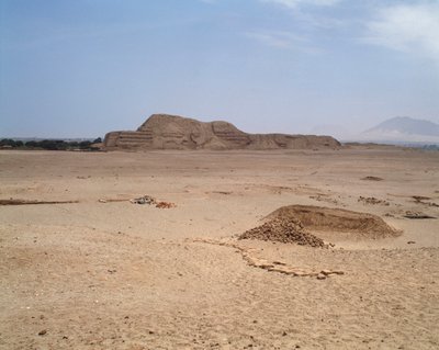 View of the Mochican brick temple (1983 - Photography) by Moche Moche