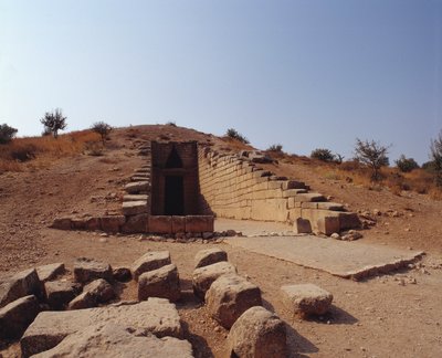 Ancient Greece: view of the entrance to the tomb of Agamemnon called 