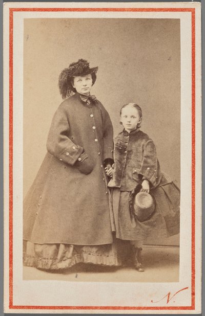 Portrait of Jadwiga Garczyńska, née Pruszak (1834-1917), with her daughter by Nadar