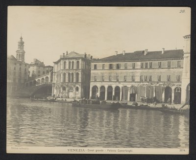 View of the Palazzo dei Camerlenghi in Venice by Neue Photographische Gesellschaft