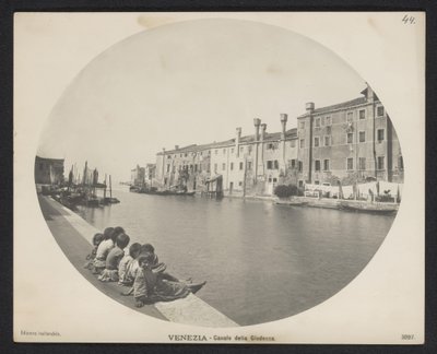Children on the Quay Along a Canal in Venice by Neue Photographische Gesellschaft