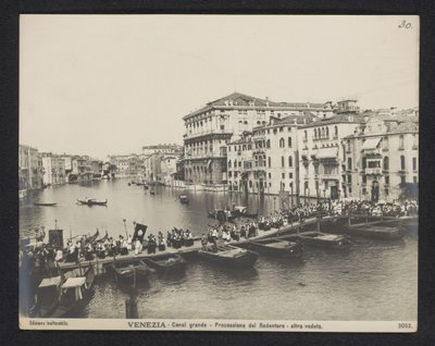 Procession over a Pontoon Bridge on the Grand Canal in Venice during the Festa del Redentore by Neue Photographische Gesellschaft