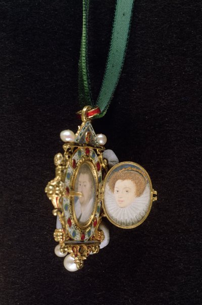 The Gresley Jewel, with miniature portraits of Sir Thomas Gresley and his bride Catherine Walsingham by Nicholas Hilliard