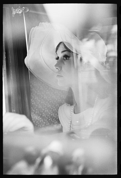 Mary Tyler Moore on the Set of 