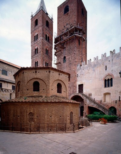 Early Christian Architecture: Baptistry by Paleo Christian