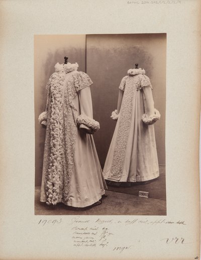 House of Worth, Coat by Photographer French