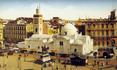 Government Square, Algiers by Photographer French