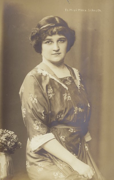 Mizi Marx Schroth, German opera singer by Photographer German
