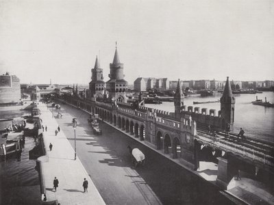 Oberbaum Bridge with the elevated railway by Photographer German