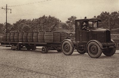 Low Platform Lorry, St James
