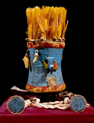 Pre-Columbian Civilization Chancay: Headdress and Earrings by Pre Columbian Pre Columbian