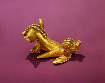Tairona pendant depicting a double-headed animal, 7th-8th century AD by Pre Columbian Pre Columbian