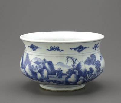 Incense burner, Jingdezhen, Jiangxi province by Qing Dynasty Chinese School