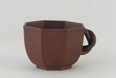 Octagonal cup, Chengzhai, probably 19th century by Qing Dynasty Chinese School