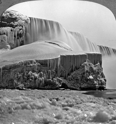 American Falls, Niagara Falls, in winter, New York, USA by Realistic Travels Publishers