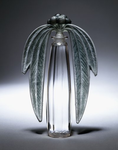 Eucalyptus Stopper, No. 507, c.1919 by Rene Jules Lalique