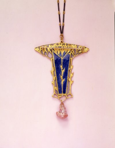 Pendant Brooch and Chain by Rene Jules Lalique