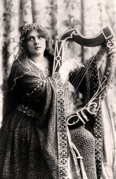 Lily Brayton, English actress by Rita Martin