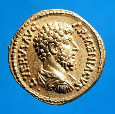 Aureus (obverse) with the bust of Lucius Verus draped and cuirassed by Roman