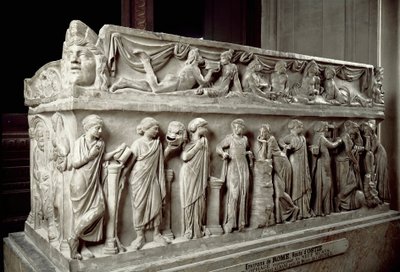 Roman art: marble sarcophagus decorates stockings depicting the Muses and a banquet scene by Roman