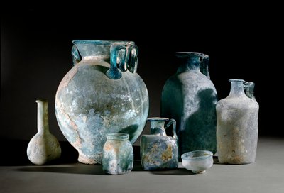 Pots, decanters, cups, vases and glass cups from Pompei by Roman
