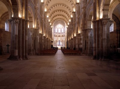 Interior of the Cathedrale de Vezelay (89): The nave by Romanesque
