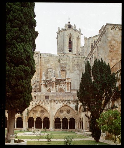 View of the cloister and the cathedral of Saint Thecla in Tarragona by Romanesque