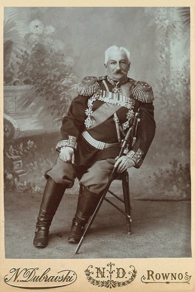 General Konstantin Pavlovich Prezhbyano by Rowno . Photo studio N. Dubravski