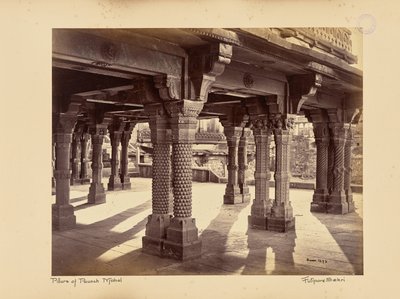 Fatehpur Sikri; Carved Pillars in the Panch Mahal by Samuel Bourne