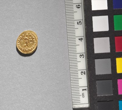 Solidus of Arkadios (reverse), 395-408 (gold) by School Byzantine