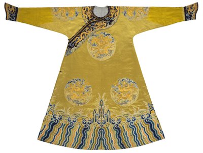 Embroidered Qiu Xiangse 
