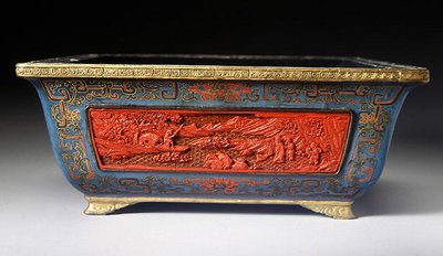 Jardiniere, Qianlong period (1736-95) by School Chinese