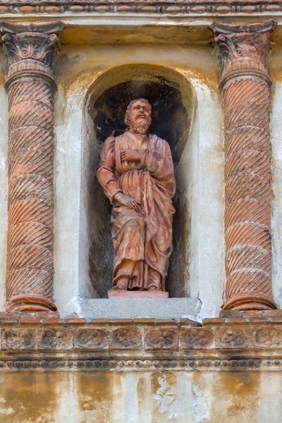 Figure of saint, terracotta statue in niche of Palazzo Valenti Gonzaga, called Casa Guerrina, in Fancellian style, Via Frattini 5, Mantua, Lombardy, Italy by School Italian