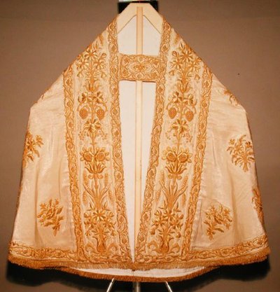 Front view of the Parato del Corpus Domini cope by School Italian