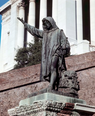 Monument dedicated to Cola di Rienzo (1314-1354) at the Capitol (Campidoglio) in Rome from where he proclaimed the Roman Republic on 20/05/1347 by School Italian