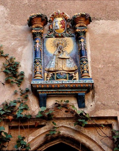 Ceramic crest of Our Lady of Guadalupe by School Spanish