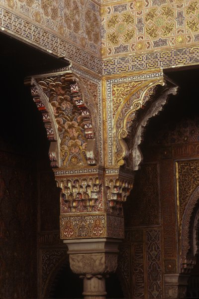 Detail of a polychrome capital in the baths by School Spanish