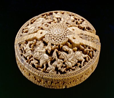 Lid of a container decorated with four huntsmen and animals, Umayyad period, 998-999 AD by Spanish School