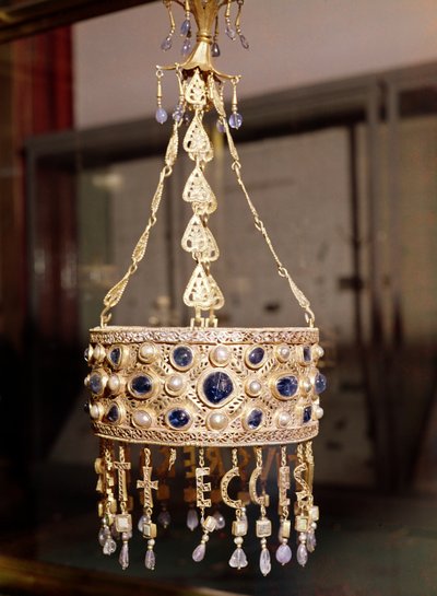 Votive crown of King Recesvinth (r.652-72) from the Treasure of Guarrazar, c.670 by Spanish School