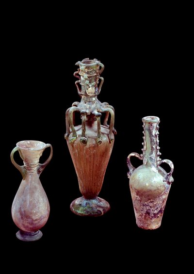 Oriental art: glass vases of Syrian production. 1st to 5th century AD by Syrian