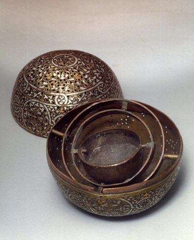 Oriental Art: Burle perfume or hand warmer from Syria, late 15th, beginning of 16th century by Syrian School