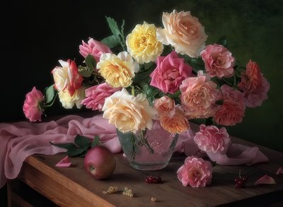 Romantic Rose Bouquet by Tatyana Skorokhod